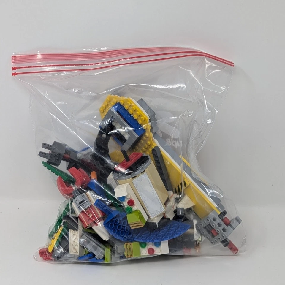 LEGO Creator Carousel (31095) 3 in 1 Set Building Kit Incomplete - Image 2 of 2