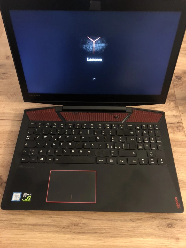 Lenovo Legion Y720-15IKB Notebook i7-7700HQ GTX 1060 - Immagine 3 di 4