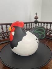 Happy Hens New Zealand Hand Painted Ceramic Chicken Figurine Portobello Dunedin