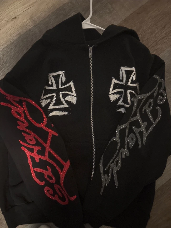 KEN CARSON X ED HARDY MEN’S MEDIUM COMPLEX CON RHINESTONE ZIPUP JACKET - Image 2 of 4