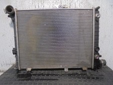 Radiateur Saab 9000