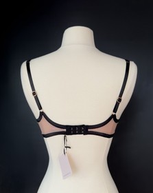 Agent Provocateur Joan Bra & Panty Set *new with tags* 32C size 2