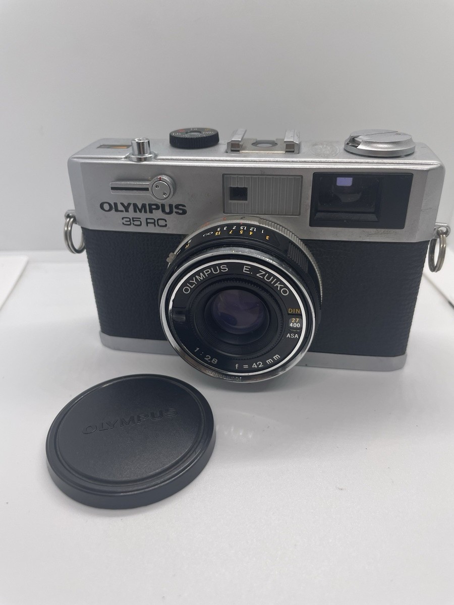 OLYMPUS　35rc Olympus 35RC - Down the Road