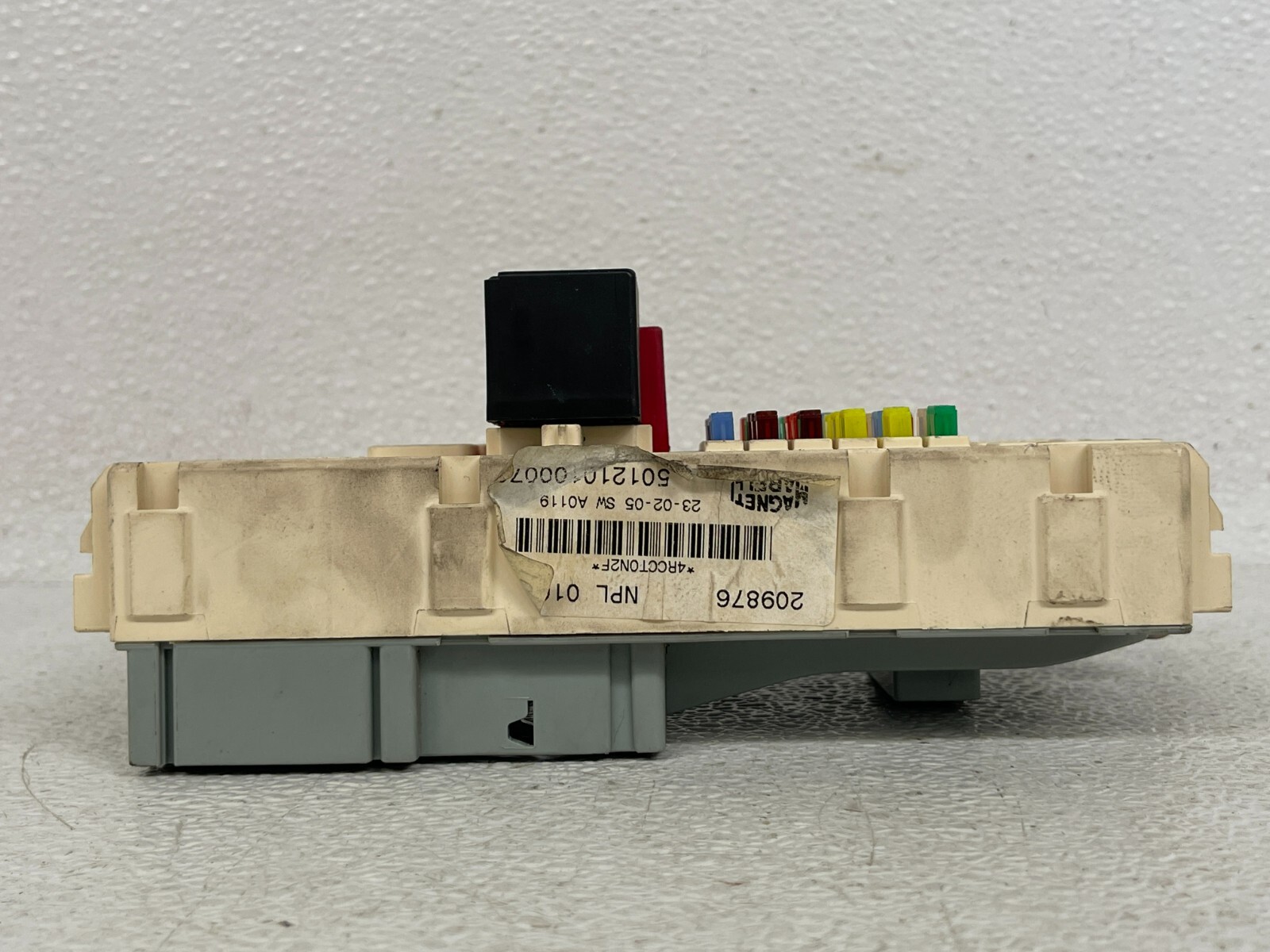 ⭐2003-2012 MASERATI QUATTROPORTE FUSE RELAY JUNCTION BOX MODULE 209876 LOT2340