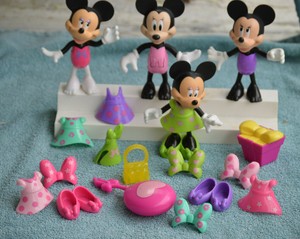 minnie mouse plastic dress up doll