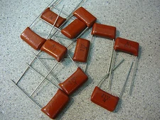 ILLINOIS Capacitor Metallized Polyester 0.22uF 250V 10%  Radial  **NEW**  Qty.10