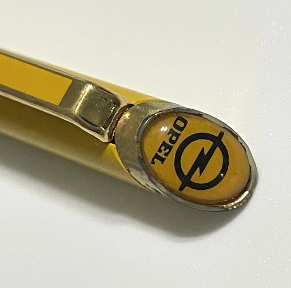 Bolígrafo de tinta vintage con tapa de burbuja logotipo de automóvil Opel amarillo Foto 4 de 4