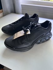 Nike Air Max DN Black Metallic Grey Low Top L...