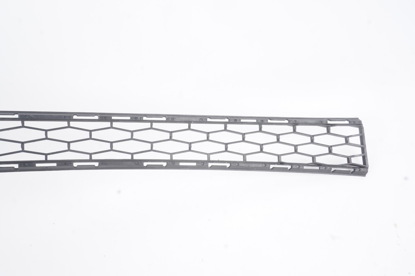 2014-2017 Maserati Ghibli M157 Front Bumper Lower Center Grille OEM
