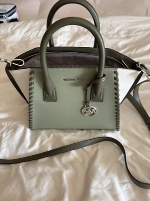 sac michael kors Cuir - Photo 1/4