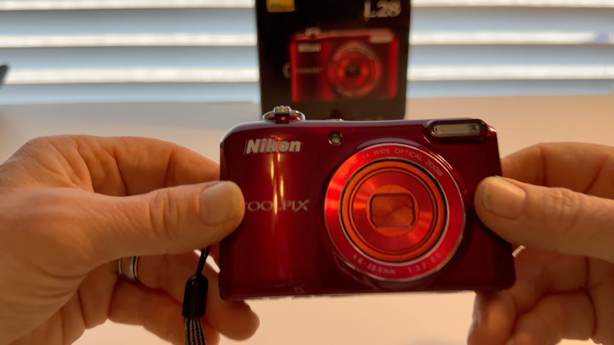 Nikon COOLPIX L28 20.1MP Digital Camera - Red for sale online | eBay