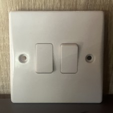 Image of Schneider Electric Lisse White Moulded - Double 2 Way Light Switch, 16AX GGBL1
