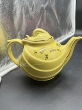 Vintage Yellow Hall Teapot MCM 0799 Collectible 6-cup Hook Lid Gold Acorn Leaf