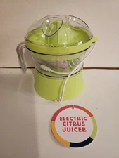 Vivitar TargetBullseye MINI (8oz capacity) Electric Citrus Juicer USB Connection