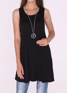 long black sleeveless tunic top