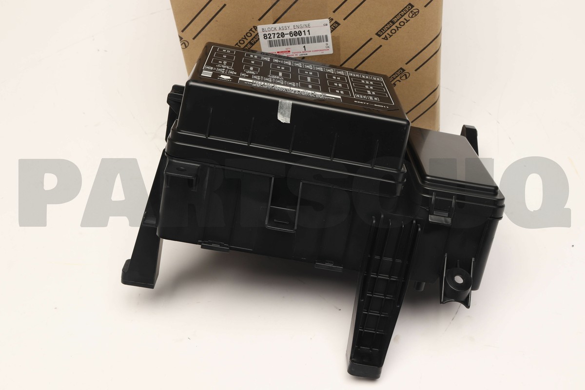 koki20確認ページ 8272060011 Genuine Toyota BLOCK ASSY, ENGINE ROOM JUNCTION