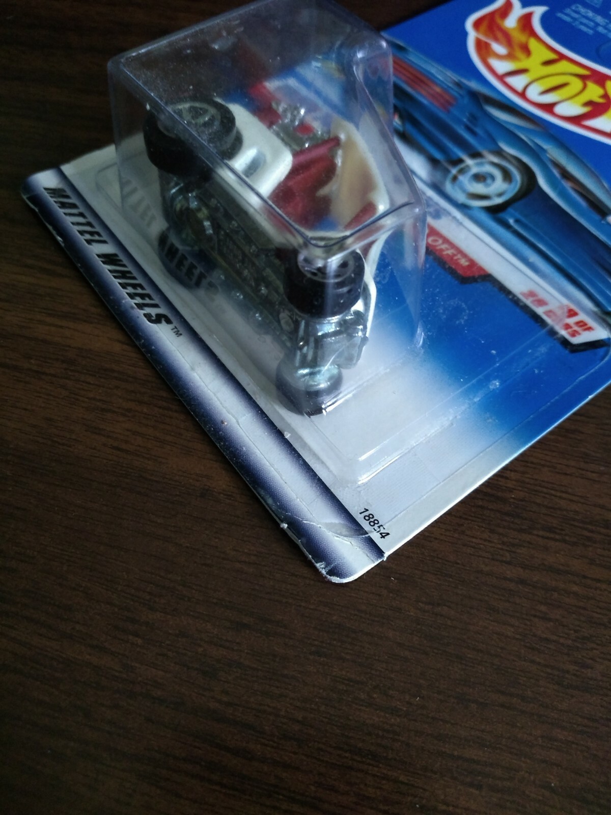 Picture 2 of 4