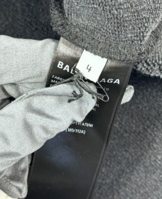 う*ぎ様 balenciaga バレンシアガ　see now buy now f Now Balenciaga makes it couture: see now buy now is back