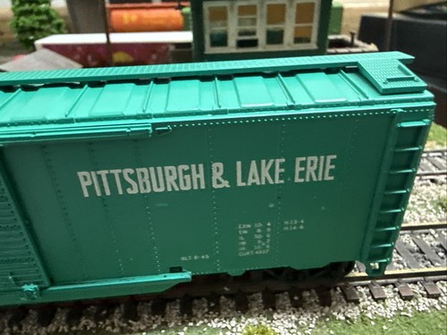 Athearn HO Pittsburgh & Lake Erie (NYC) #5802 50’ voiture boîte double porte sans boîte - Photo 3/8