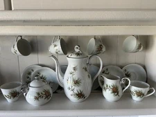 FINE SEYEI CHINA DEMITASSE TEA SET TEAPOT, CREAMER, SUGAR, 6 CUPS & SAUCERS