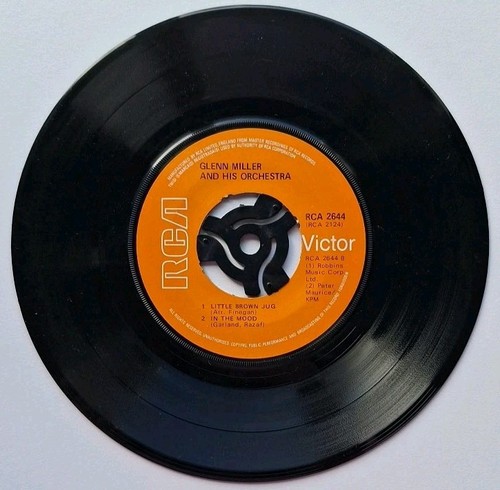 Glenn Miller And His Orchestra "Moonlight Serenade 1975 RCA Records UK 7"Single - Picture 3 of 3