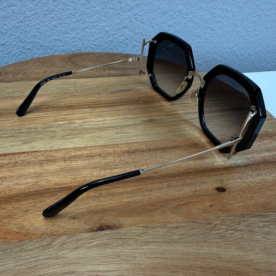 Salvatore Ferragamo SF940S 八边形超大太阳镜黑色和表壳几何图案 — 第 2/4 张图片