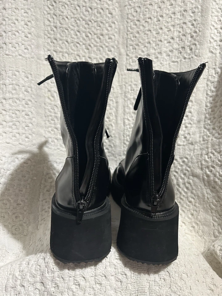 Women’s 7.5M Faux Patent Leather Platform Combat Boots, Bamboo Jumbo-06 - Image 3 of 4