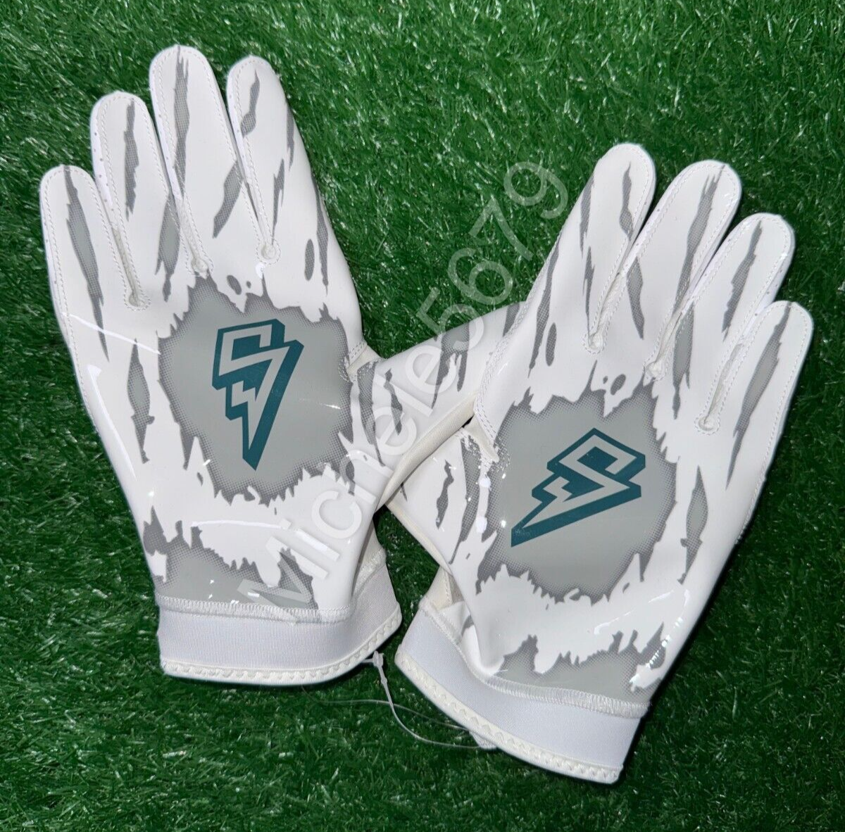 Nike NFL Saquon Barkley Eagles PE Superbad 7 Football Gloves White