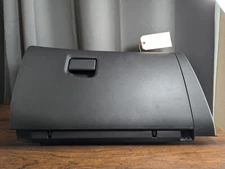 2020-2022 NISSAN SENTRA DASHBOARD DASH STORAGE COMPARTMENT GLOVE BOX OEM