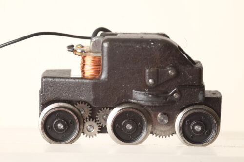 Märklin H0 Ersatzteil für 3054 E 03 002 Motor mit Getriebe und Achsen (230348) - Bild 2 von 4