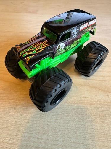 How Wheels Monster Jam Monstertruck Maßstab 1:64 viele Auswahl Multi Angebot - Bild 23 von 752