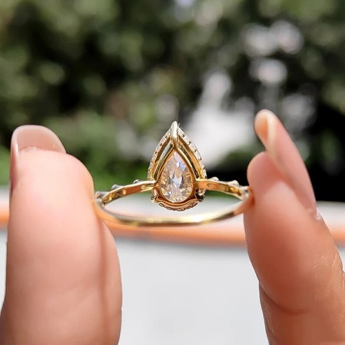 3.10Ct Pear-Cut VS1/G Lab Grown Diamond Hidden Halo Wedding Ring 14k Yellow Gold - Picture 4 of 7