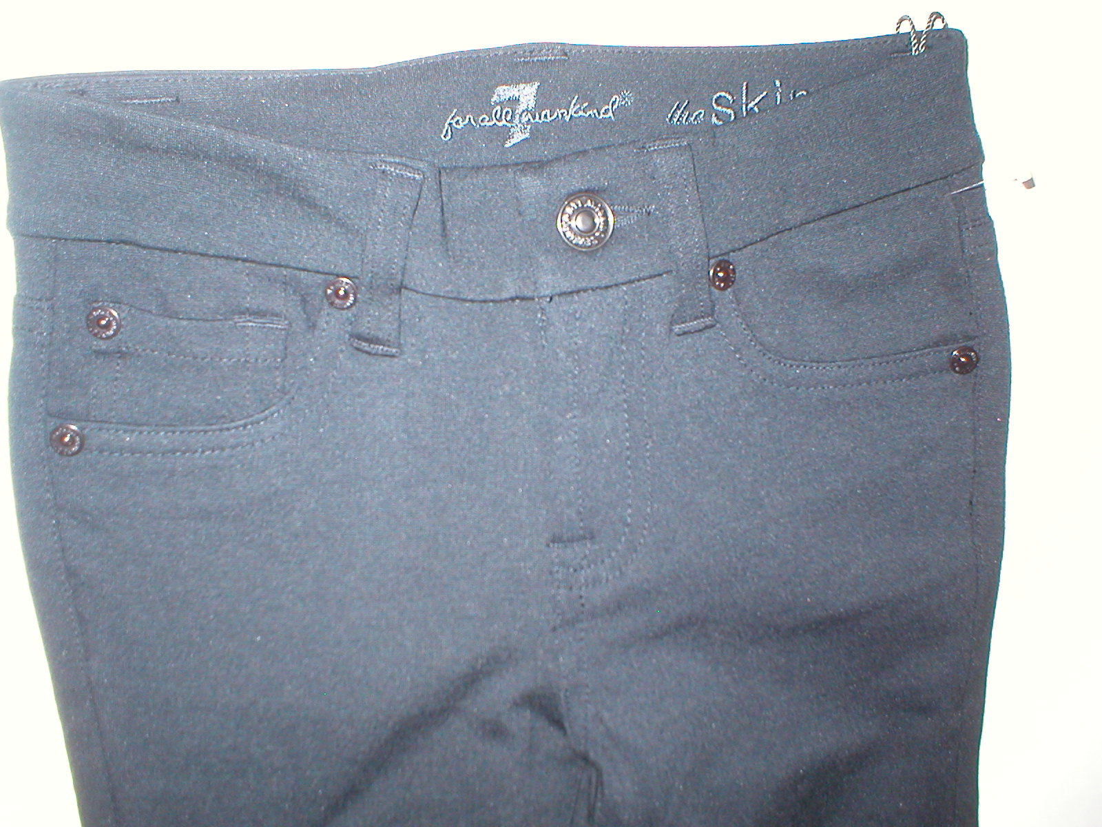 Picture 4 of 8