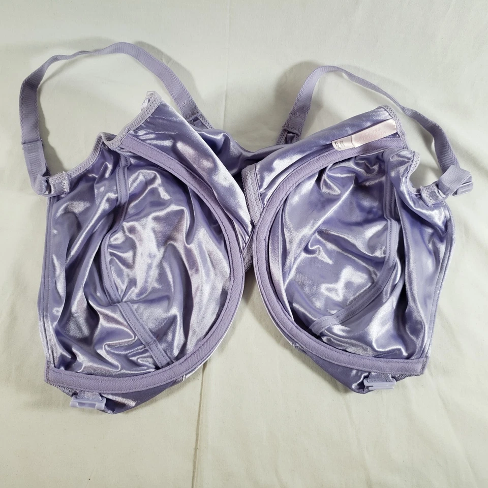 Sutiã Victoria's Secret segunda pele cetim sem forro 42DD lilás roxo fechamento frontal - Imagem 4 de 4