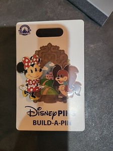 Disney Pin - Minnie Mouse And Fifi Build A Pin Set