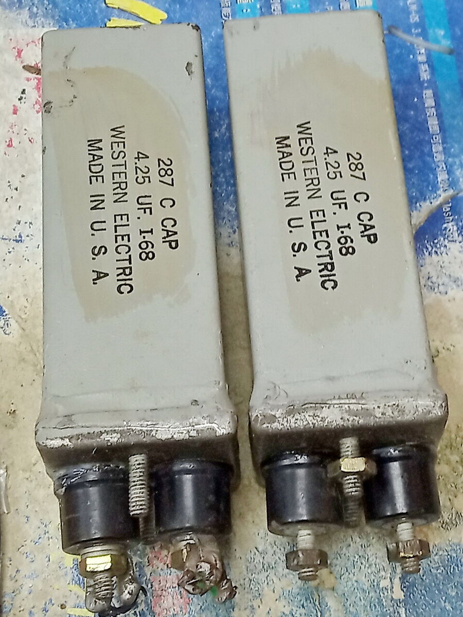 Matched pr Western Electric 287C 4.25uF 400V oil filled Matched pr Western Electric 287C 4.25uF 400V oil filled