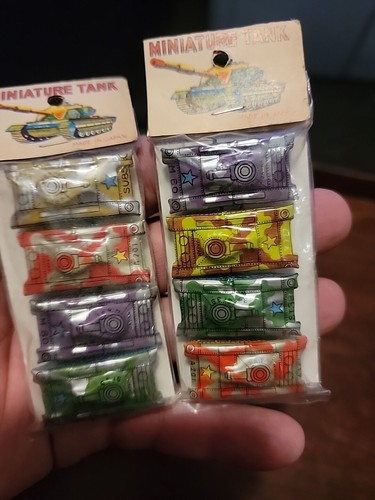 Vintage Novelty Toy Metal Mini Tanks - Picture 4 of 5
