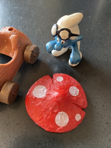 Vintage Log Car Smurf Parts-Super Smurf-Schleich Peyo, 1978 Hong Kong - Picture 3 of 10