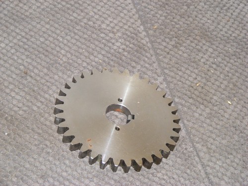 ACORN SUPERGLIDE 120/130 STAIRLIFT GENUINE REPLACEMENT MOTOR DRIVE GEAR - Picture 4 of 6
