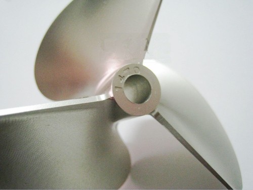 #1700 CNC 1/4 6.35mm Alu Propeller 70mm Positive 3-bladed 1470 Prop P1.4 RC Boat - Picture 2 of 5