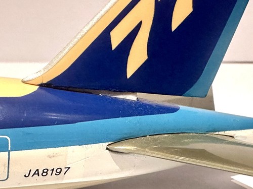All Nippon Airways ANA 1:200 Scale Boeing 777 READ DESC. - Picture 3 of 9