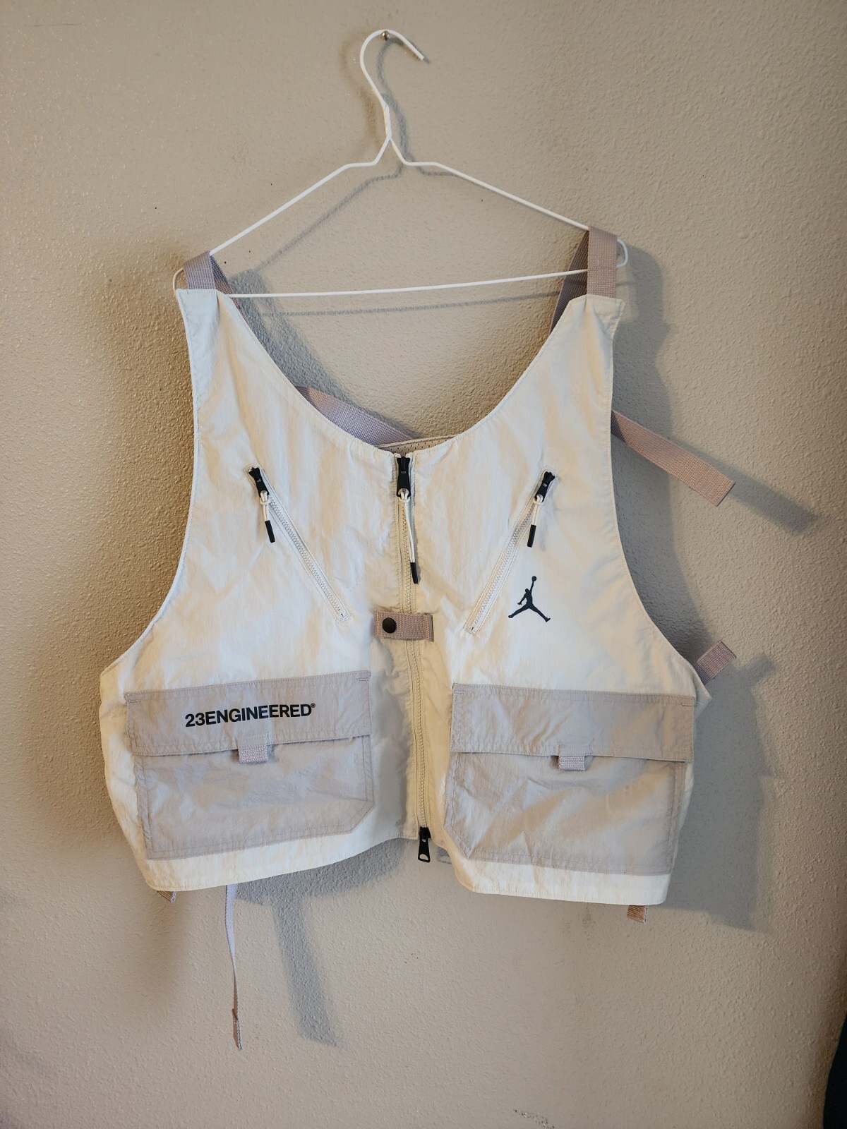 michael jordan vest 23