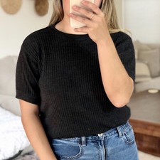 Solid Gray Short Sleeve Ribbed Crew Neck Stretchy T-shirt Size M