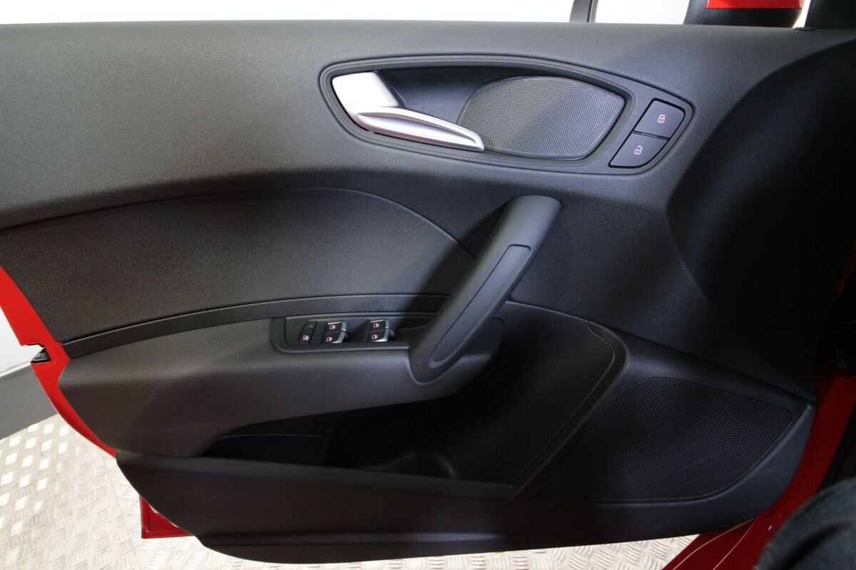 Audi A1 1,0 TFSi 95 SB S-tr.