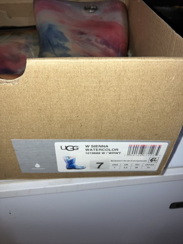 UGG Women's Sienna Rain Boots Size 7 Watercolor - Picture 2 of 4