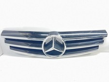 Calandre Mercedes 209