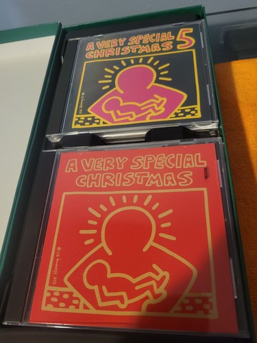 A Very Special Christmas CD Collection 5 CD Set 95 Classic Christmas Songs - Picture 3 of 8