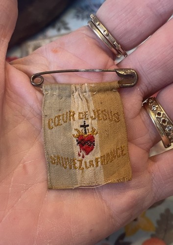 French Antique Pendant Sacred Heart Silk Pin Sacre Coeur Ribbon Save France 1¾”