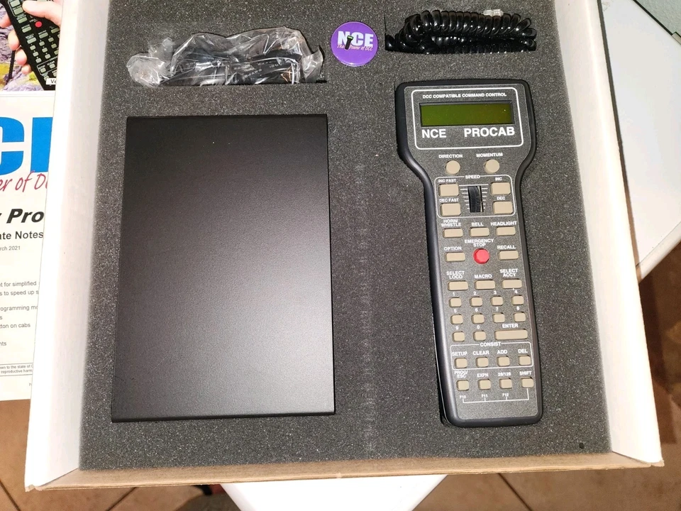 NCE 5240001 Power Pro Starter Set, PH-PRO 5amp DCC - All Scale - Image 3 of 4