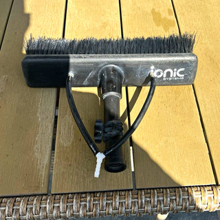 Ionic Systems Water Fed Window Scrub Brush Head Black Nylon Bristles Plastic 1pk